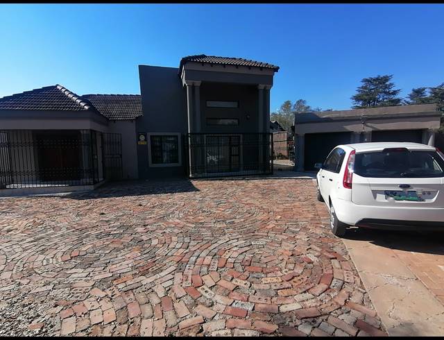3 BEDROOM FREESTANDING SOLD IN STILFONTEIN EXT 3